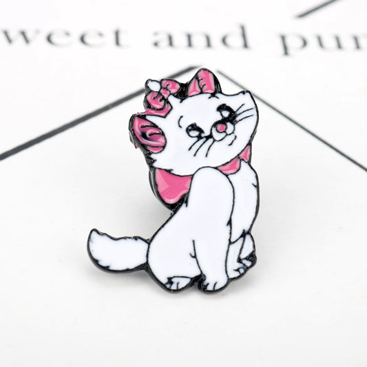 Aristocats Duchess Katt Metall Brosch Pin 2st