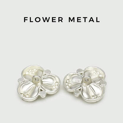 Boutons en métal ornés de perles argentées en forme de fleur 17,5/22,5 mm 12 pièces