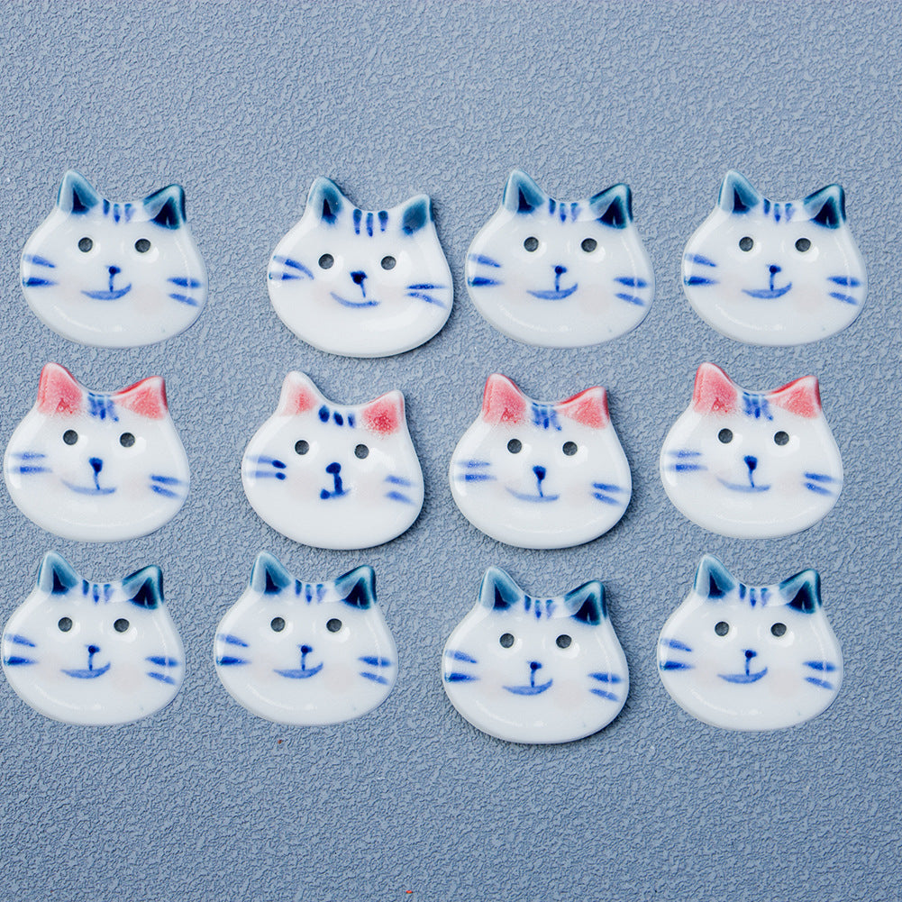 Botões de Cerâmica de Gato de Rosto Gordo Pintados à Mão em Azul e Branco com Orelhas Vermelhas/Blue de 22mm 10pcs