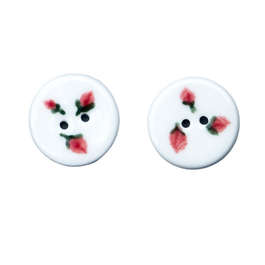 Round 2-Hole Ceramic Buttons with Hand-Painted Three Little Strawberries Pattern 6PCS