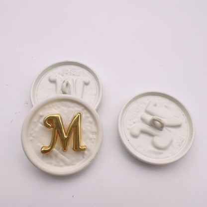 Boutons décoratifs ronds en métal de 25 mm lettre M, paquet de 48