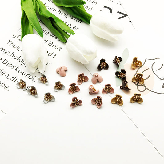 Boutons en métal à tige de style fleur de 15 mm avec étamines, paquet de 48