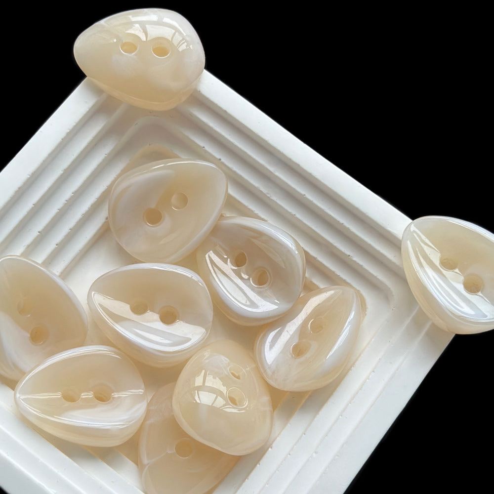 23x28mm Amber and Milky White 3D Melon Seed Shaped 2 Hole Resin Buttons 40pcs