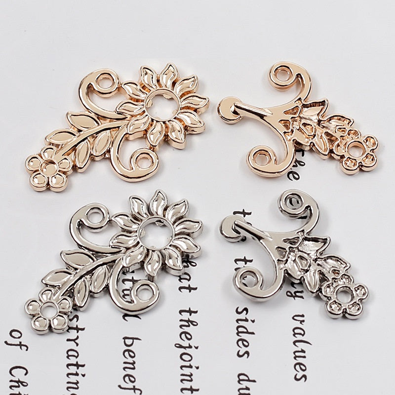 Botões de Metal Vintage Ouro Prata Gunmetal Floral de 4,8cm 10pcs