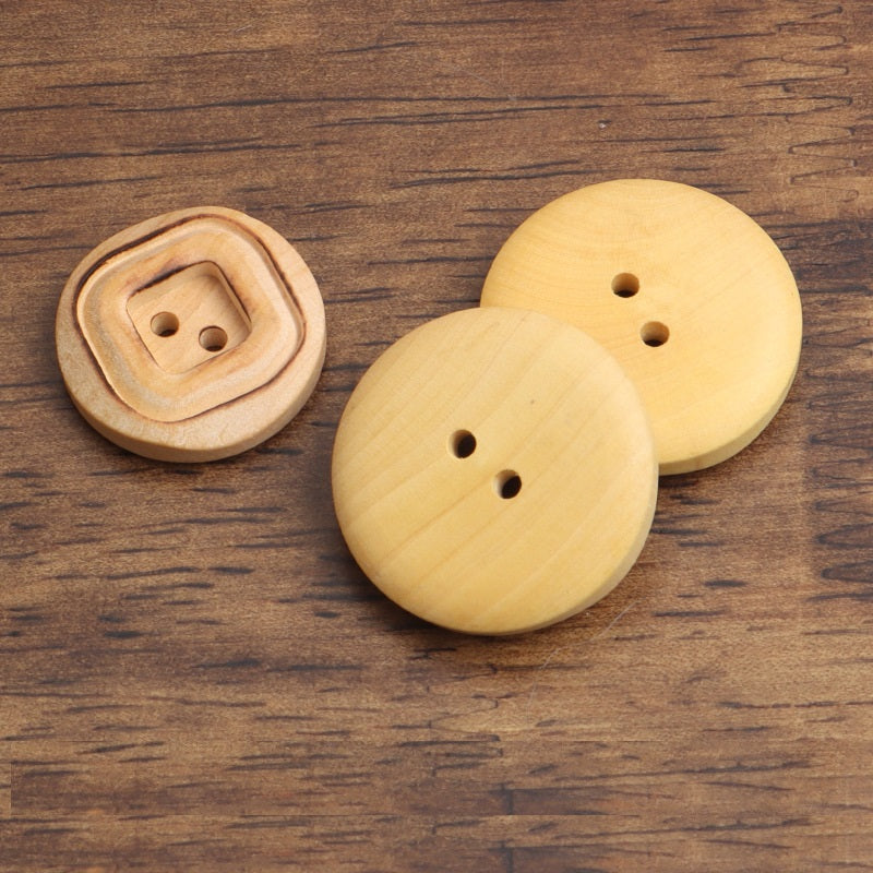 15-28mm Round-Exterior and Square-Interior 2-Hole Wood Buttons 20pcs