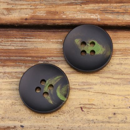 Random Floral Green High-End Real Horn Buttons 15 Pack (3 Sizes)