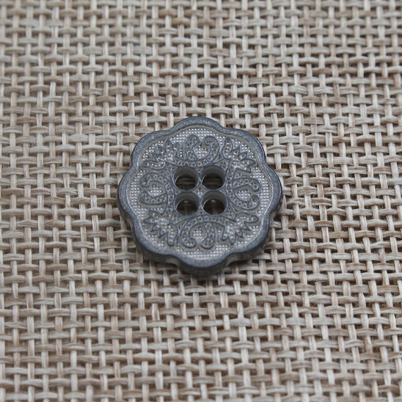 Vintage Floral 4 Holes Alloy Buttons for Clothing and Knitwear 315pcs