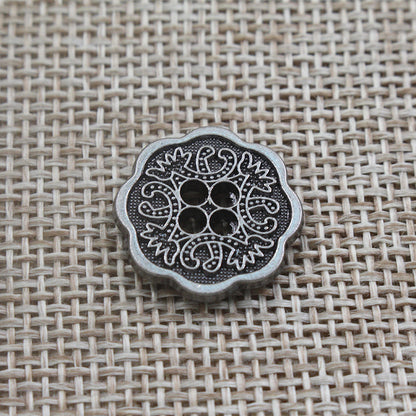 Vintage Floral 4 Holes Alloy Buttons for Clothing and Knitwear 315pcs