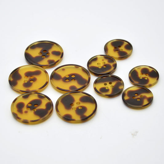 30/40L Brown Leopard Pattern Resin Buttons with Four Holes 50PCS