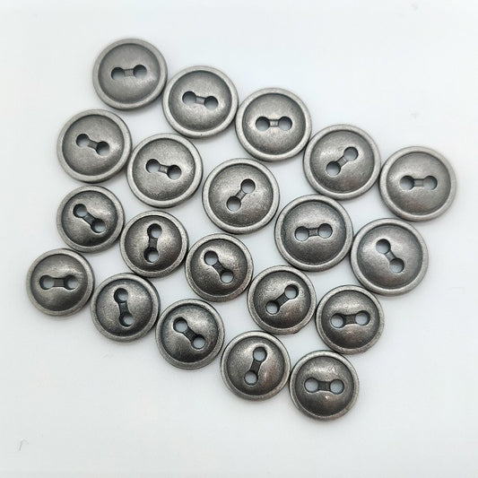 Boutons ronds en alliage de zinc argent antique 16/18L 2 trous 50pcs