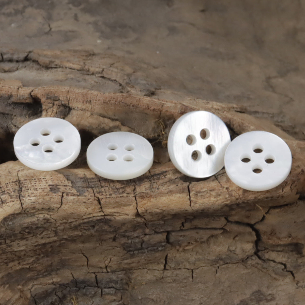 11.5MM Slim Rim Round 4-Hole White Natural Shell Buttons for Shirts 10pcs