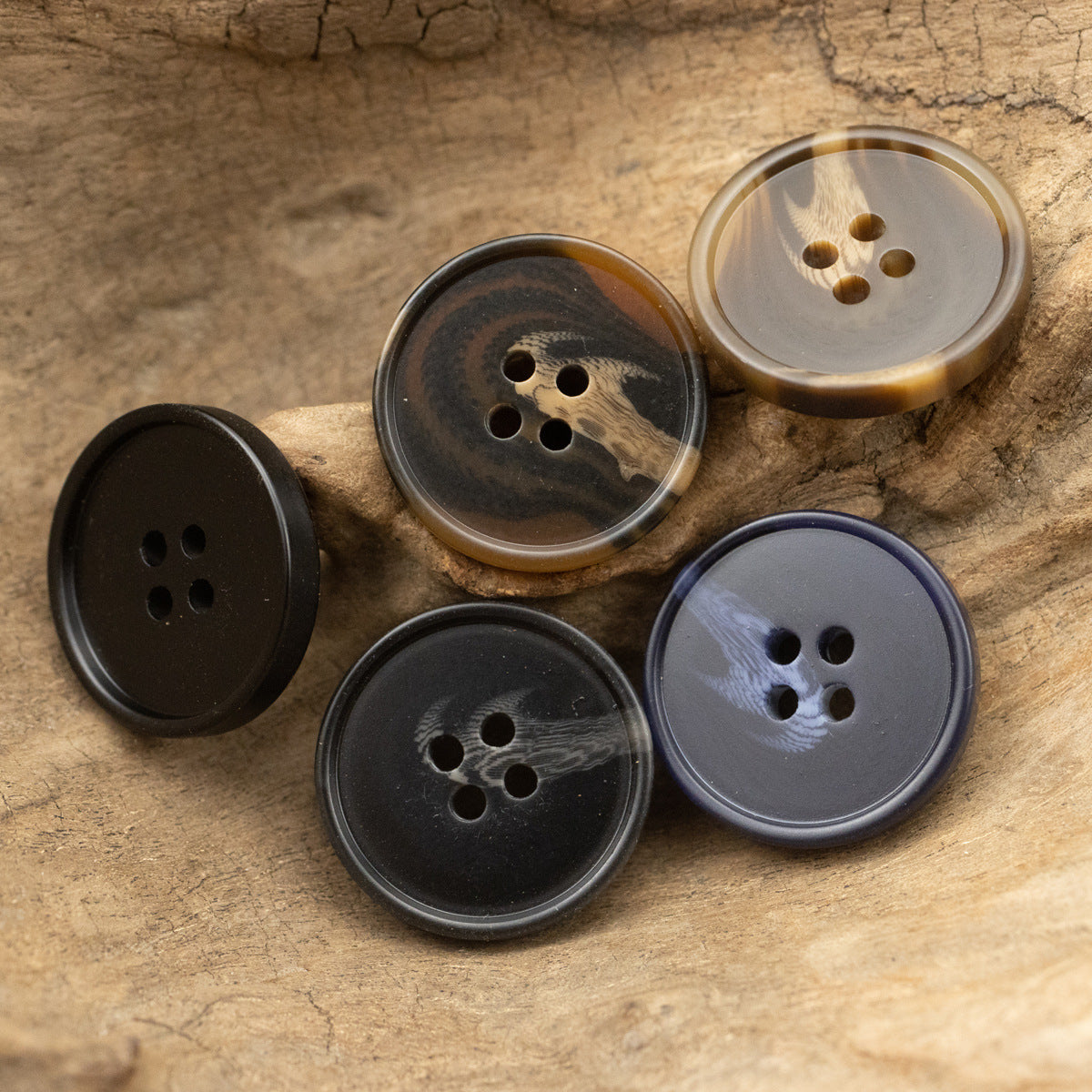 Round Dark Tiger Striped Resin Buttons for Winter Wool Coats - 30pcs