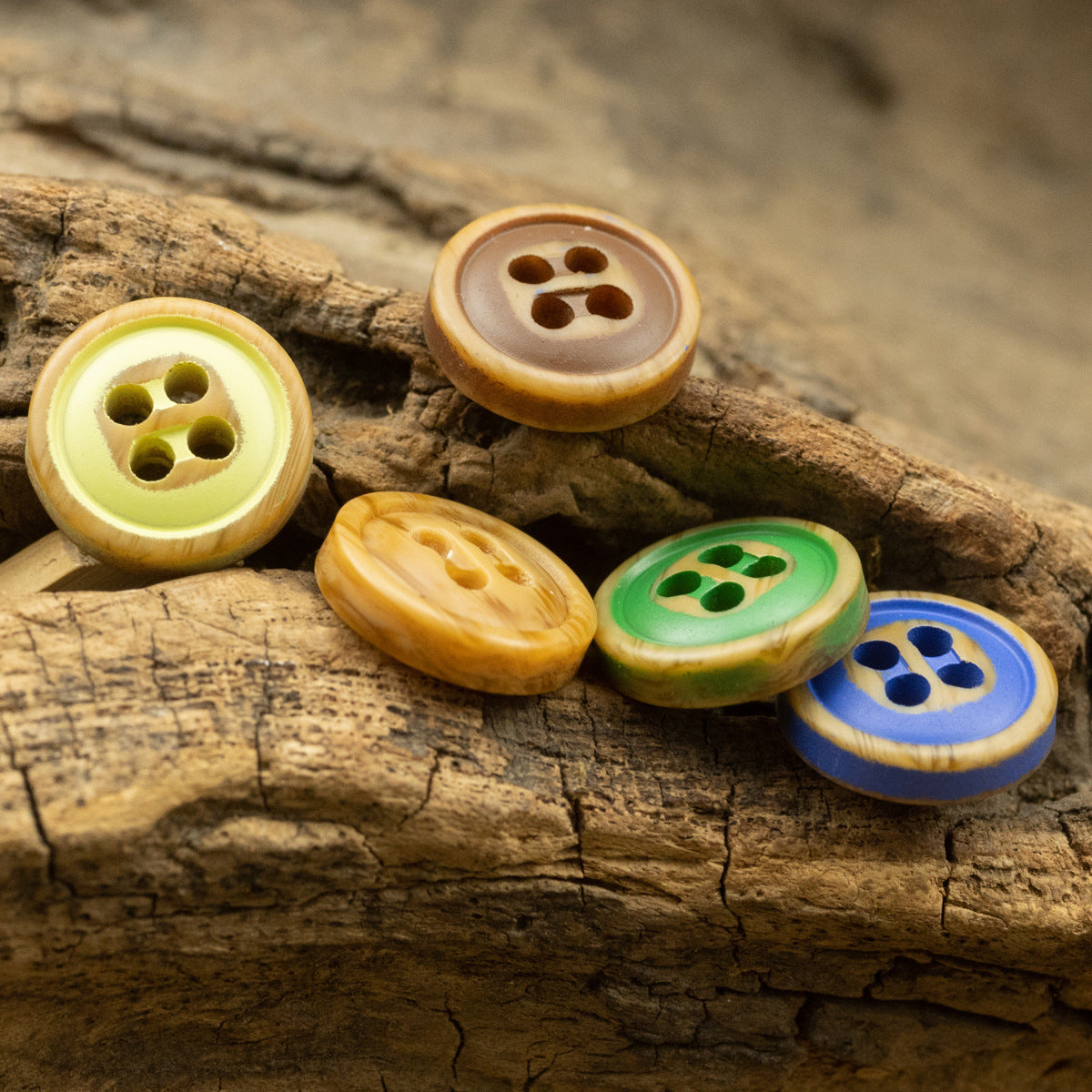 Colorful Imitation Wood Resin Buttons for Children's DIY Crafts 50 Pack