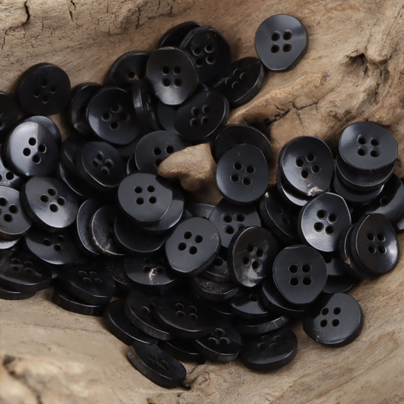 Botões de Chifre Natural Real em Forma de Pêra com 4 Furos 11,5mm Preto Castanho 20PCS