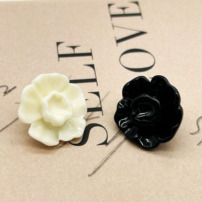 20/25mm Bottoni 3D a Fiore Nero e Bianco con Ganci in Metallo per Maglione Cappotto 50pz