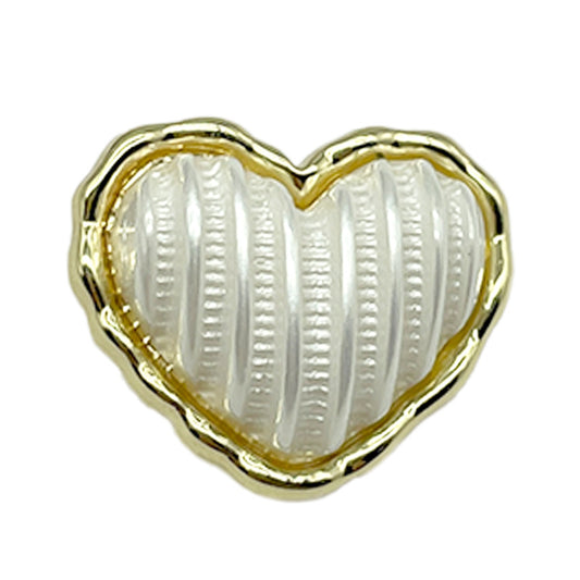 Botones de metal de aleación en forma de corazón de tono dual dorado y blanco con shanks para abrigos 20PCS