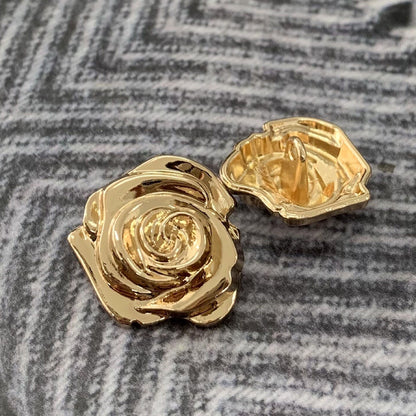 Botões Metálicos 3D Vintage Flor Rosa para Costura à Mão 15/18/23mm para Sweaters 50pcs