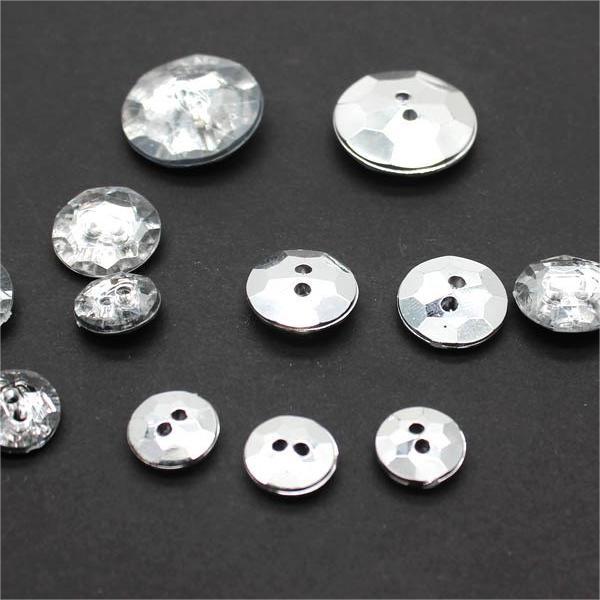 Boutons transparents en acrylique à deux trous 9mm-25mm Facettes en diamant 900 pièces